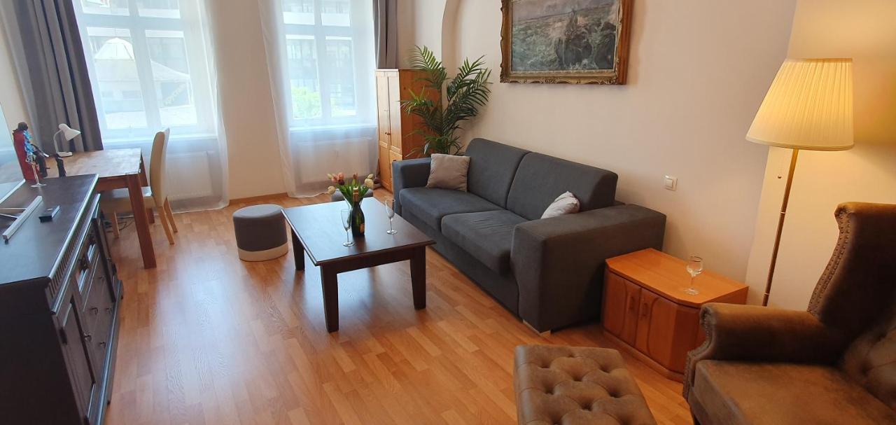 Apartment Colonnade Carlsbad Κάρλοβι Βάρι Εξωτερικό φωτογραφία