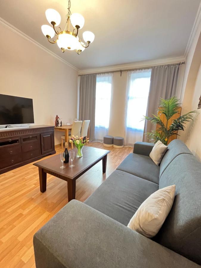 Apartment Colonnade Carlsbad Κάρλοβι Βάρι Εξωτερικό φωτογραφία